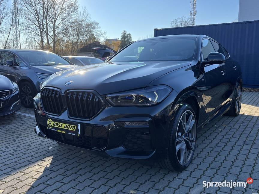 BMW X6 M 2020 400KM Corolla