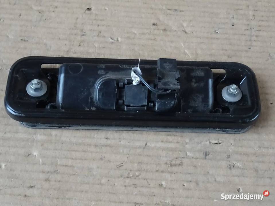 Włącznik otwierania klapy przycisk klamka Opel osobowe łódzkie Parcice sprzedam
