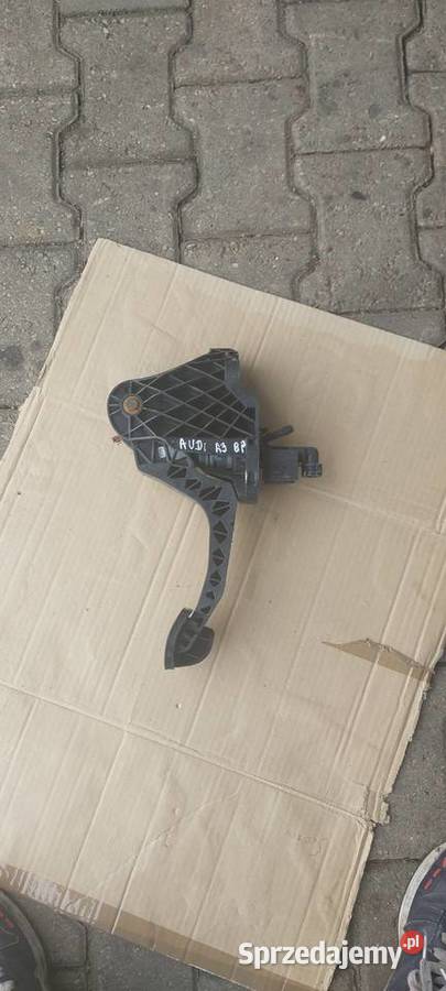 Pedał sprzęgła AUDI A3 8P 1K0721796E Szczecin