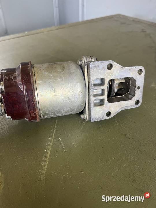 Elektromagnetyczny włącznik rozrusznika Uaz Gaz Serock