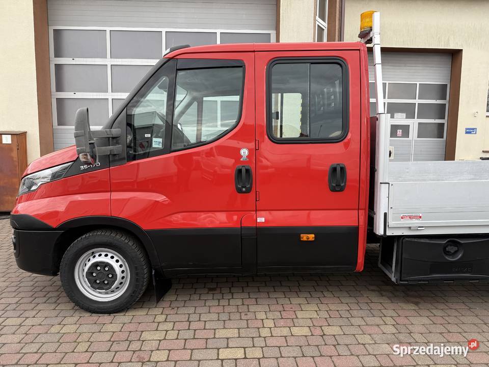 DAILY 30 DOKA SKRZYNIA 127 1280kg Rawa Mazowiecka