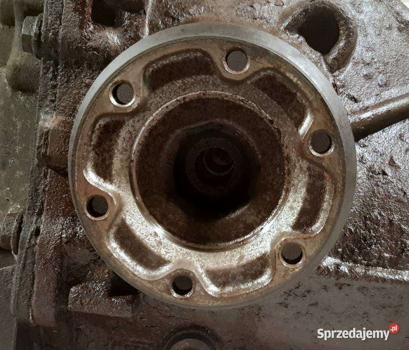 TYLNY MOST DYFER BMW E60 E61 25 30 D 265 7530897 sprzedam