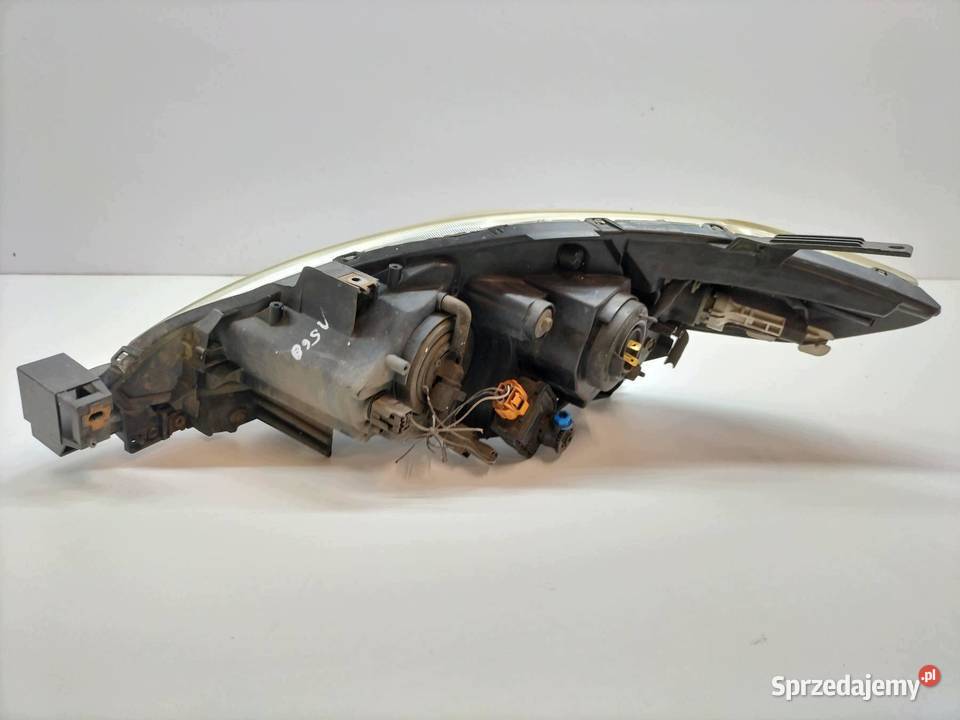 LAMPA PRZÓD PRAWA EU Mazda 5 I 20052010
