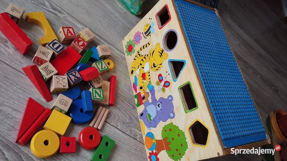 skrzynka drewniana z grami Klocki Poznań