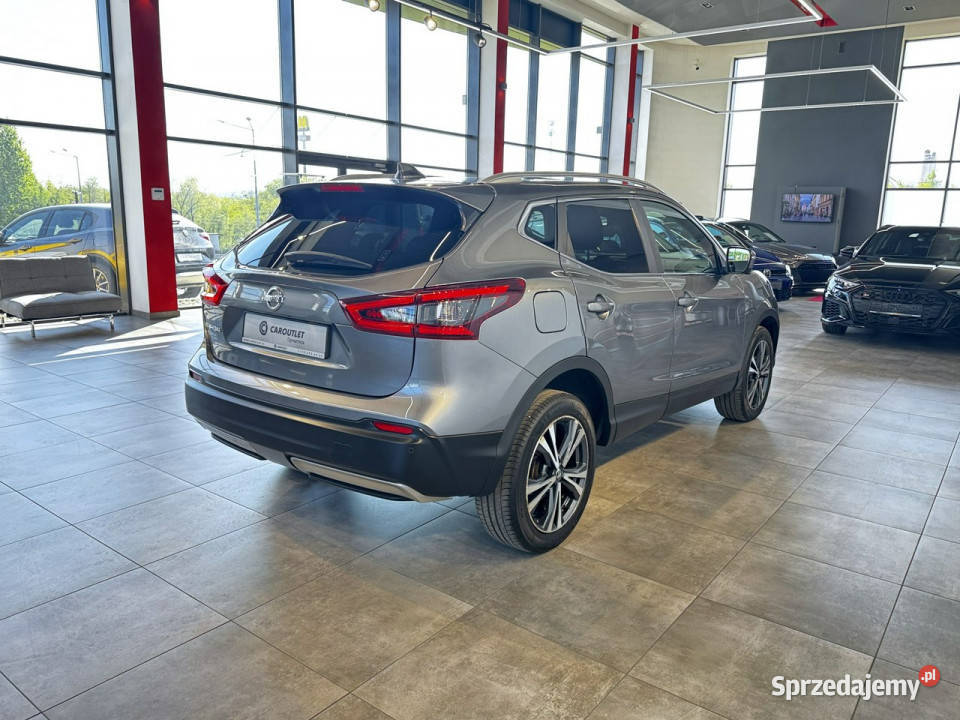Nissan Qashqai NConnecta 12DIGT 116 M6 2018 r nieuszkodzony Myślenice