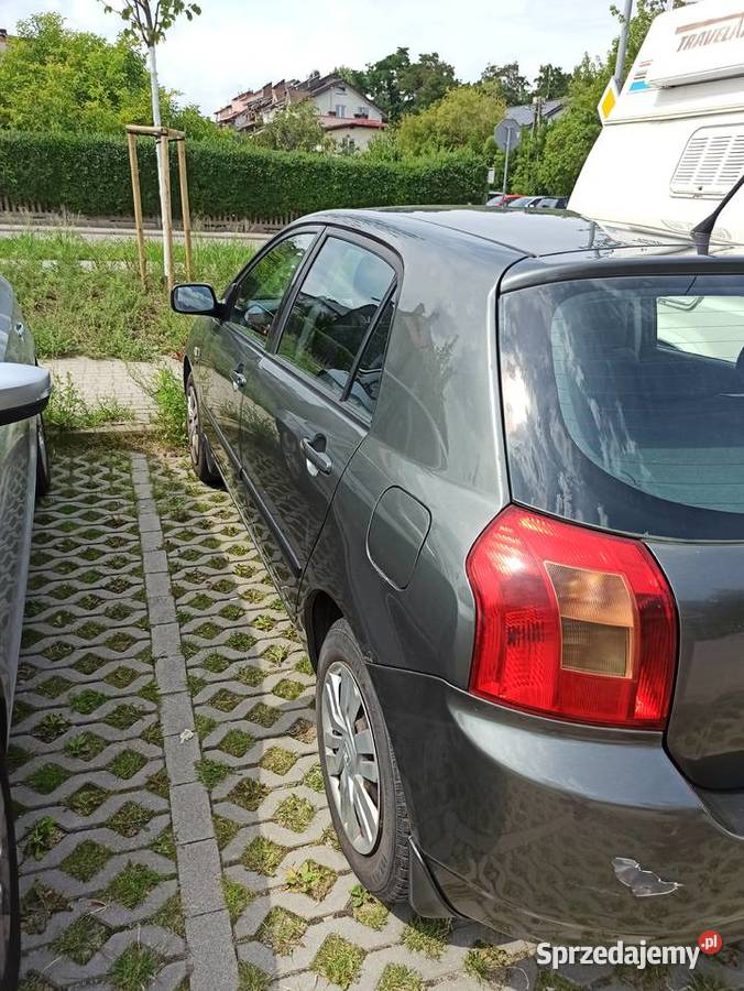 Syndyk sprzedaje Udział w samochodzie osobowym Corolla