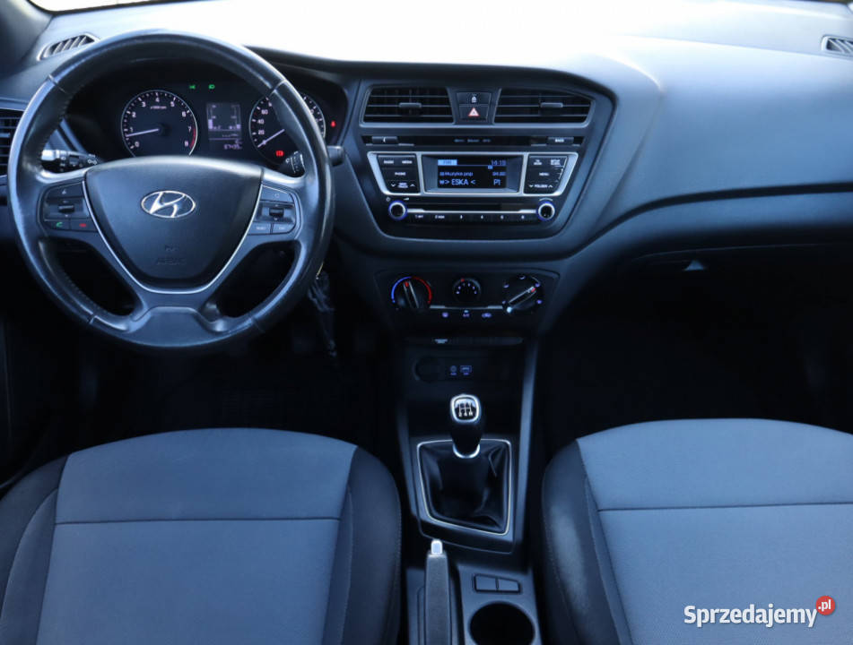 Hyundai i20 12 gniazdo USB mazowieckie Piaseczno