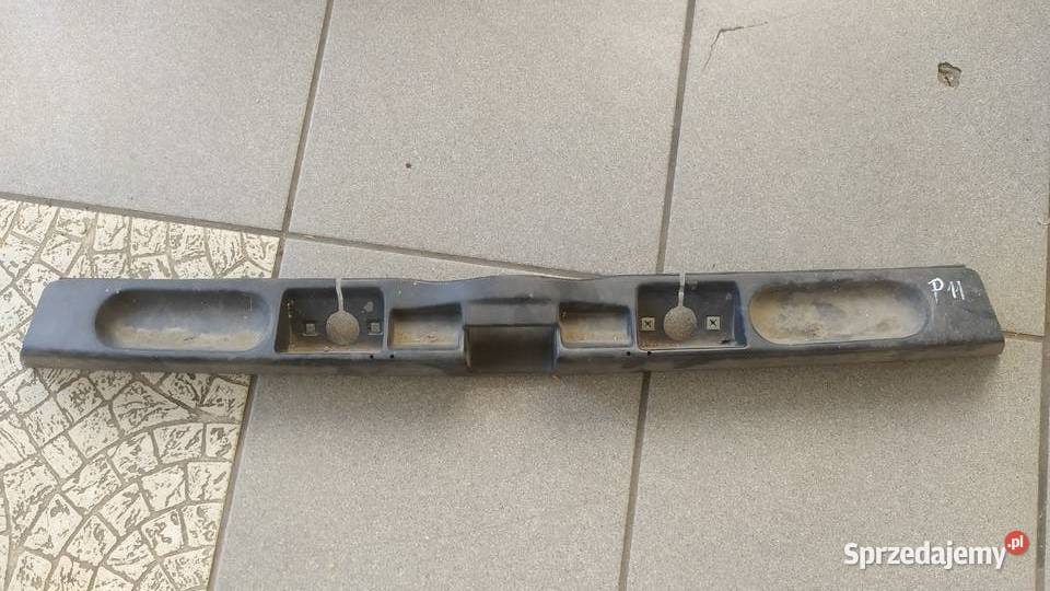 Mitsubishi Carisma 1996 2001 blenda tył listwa Karoseria Byków