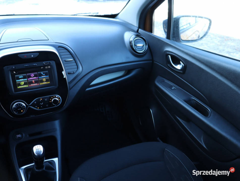 Renault Captur 09 TCe Piaseczno