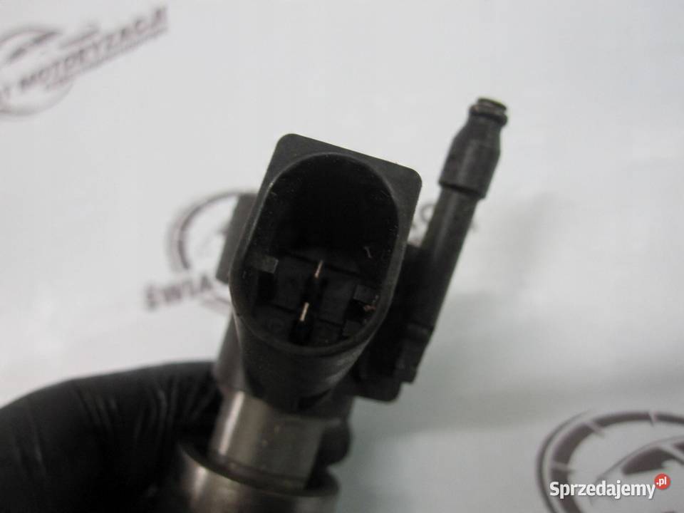 BMW E60 E61 30 D M57 306D3 235 08r wtryskiwacz