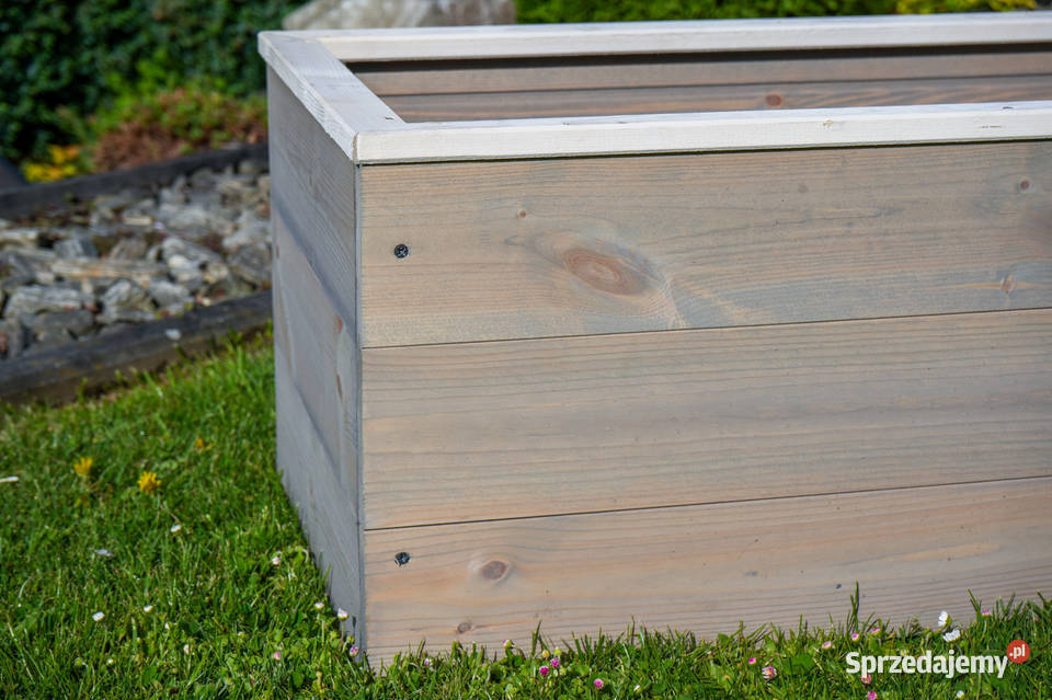 Drewniana donica ogrodowa Donice Trzemeśnia