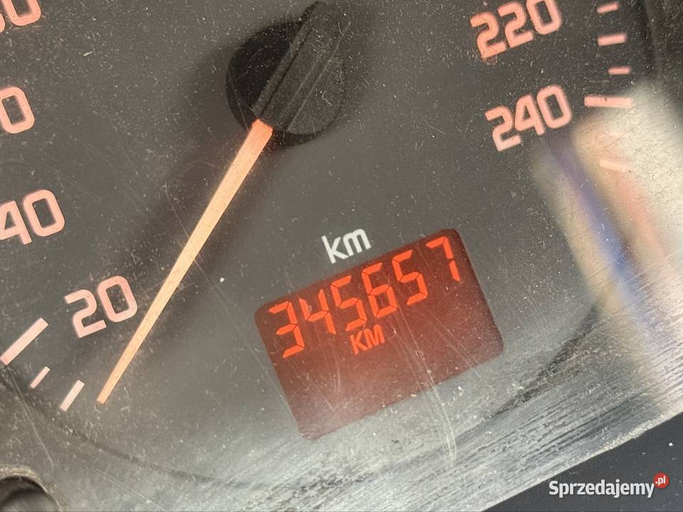 Renault Megane 16 benzynagaz hak długie opłaty Megane