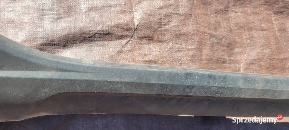 SEAT ARONA PRAWY PRÓG LISTWA PROGOWA PRAWA Ruda Śląska