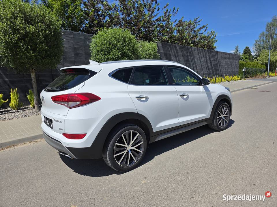 HYUNDAI TUCSON 16T BENZYNA 177 4X4 AUTOMAT FULL światła LED Tucson Lublin