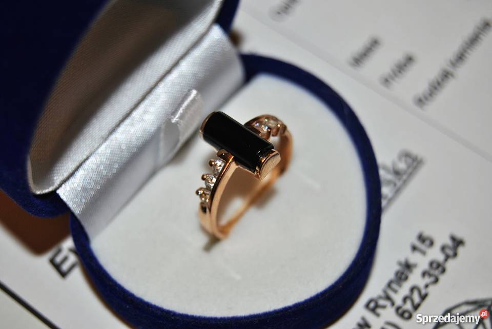 Okazja Sprzedam złoty pierścionek z Onyksem Tarnów