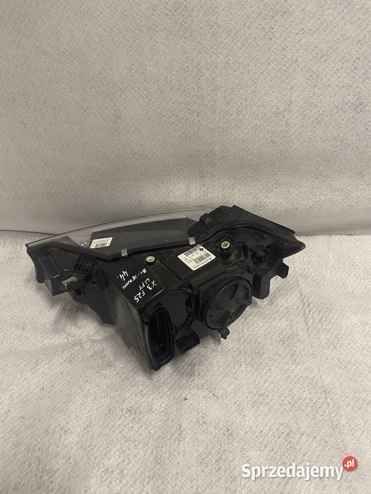 Lampa prawa BMW X3 F25 lift BiXenon Jasienica