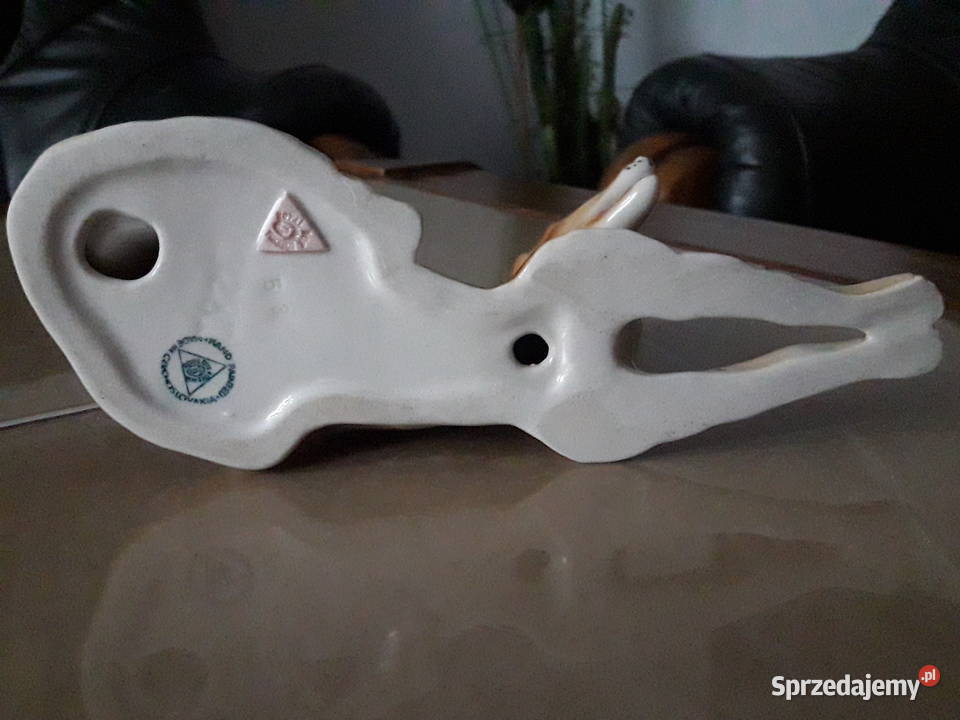 Royal Dux porcelanowy pies Chart Czechosłowacja lubelskie