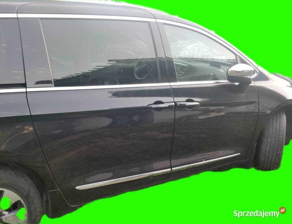 Chrysler pacifica 1624 drzwi prawe przednie osobowe podlaskie Białystok