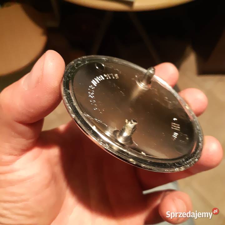 BMW znaczekeblemat logo orginalny leżal Łódź