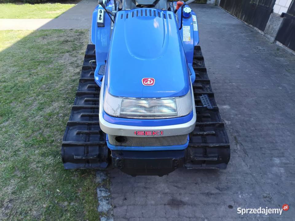 Iseki TPC 183 na gąsienicach Kubota Yanmar