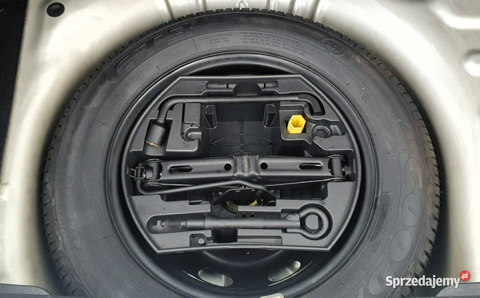 Peugeot 207 14 73 silnikKlimatronikTempomat komputer pokładowy śląskie Przyszowice sprzedam