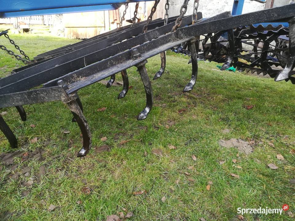 Agregat uprawowy 18 na ciężkiej bronie Izbiska