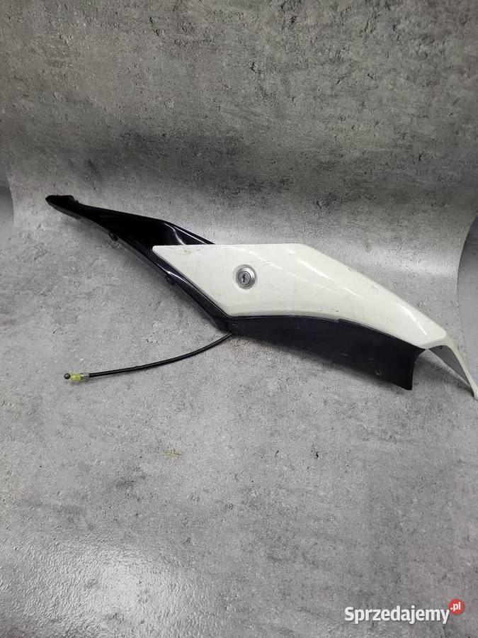 Suzuki GSXR GSXR 600 750 k9 k8 owiewka ogon Szyby i owiewki Nowy Tomyśl