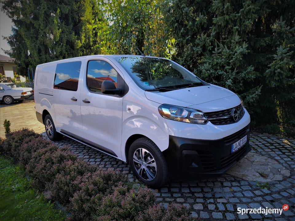Opel Vivaro xl long Doka 6 os jumpy expert Tarnów sprzedam