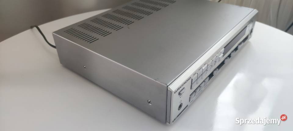 AMPLITUNER GRUNDIG R 30