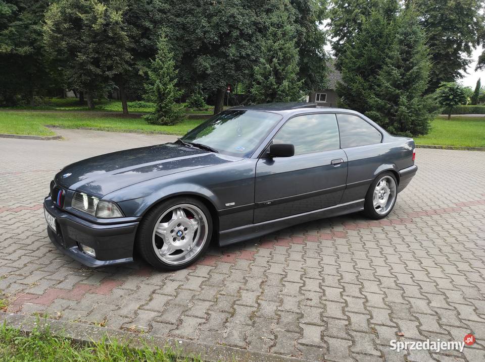 BMW E36 28 coupe Rostarzewo