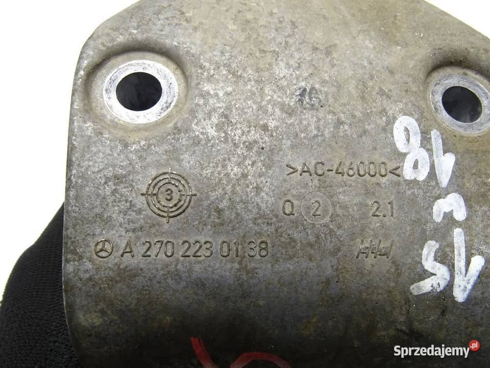 ŁAPA MOCOWANIE PODPORA PÓŁOSI A2702230138 16 CGI Części samochodowe małopolskie sprzedam