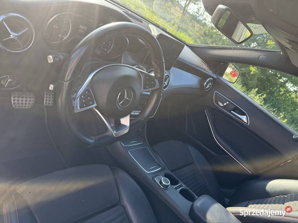 Mercedes CLA 180D AMG linę Mercedes-Benz Kórnik sprzedam