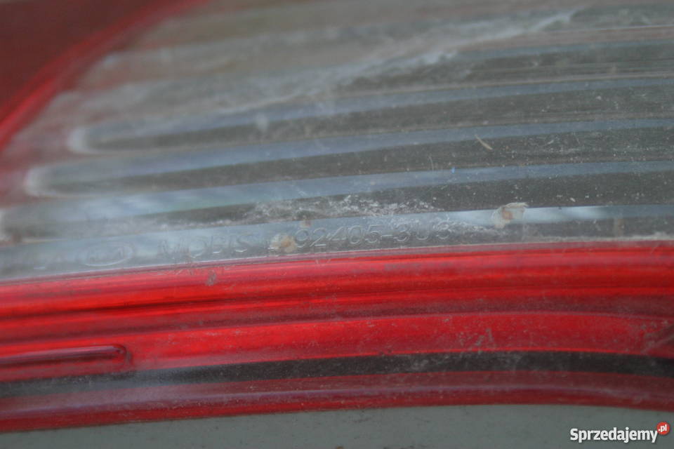 KIA SPORTAGE III LAMPA LEWA TYLNA TYŁ W ZDERZAK lubuskie Bieleń