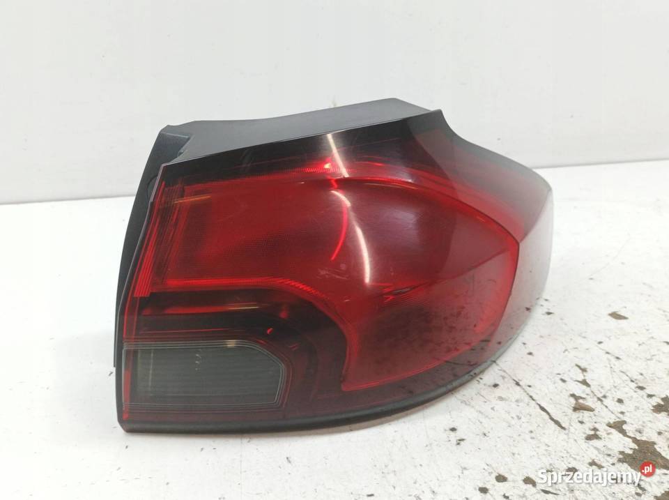 LAMPA TYŁ PRAWA 13278785 AAJ Opel Zafira III sprzedam