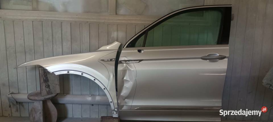 VW TIGUAN 2 5NA DRZWI BŁOTNIK Maków Podhalański