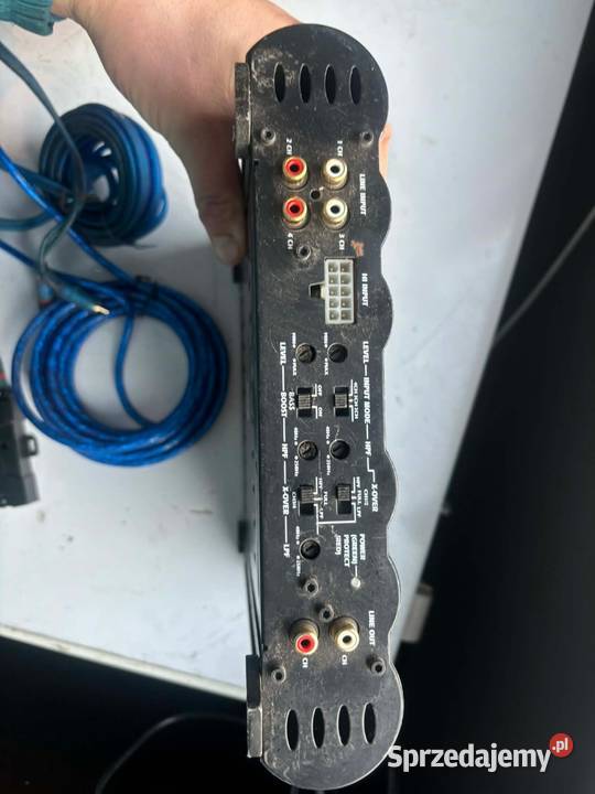 Zestaw audio CAr wzmacniacz subufer Chorzele