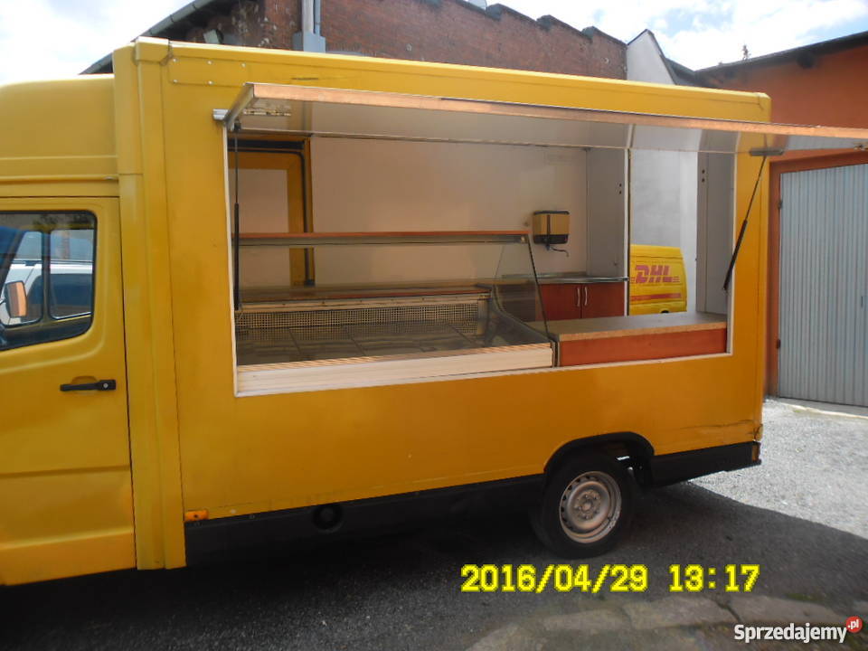 Mercedes Autosklep Sklep Bar Food Truck Mięso Głuchołazy