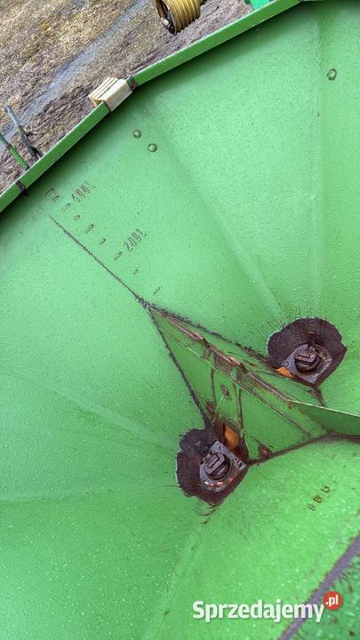 Rozsiewacz nawozu Amazone zaf 602 Borowy Młyn