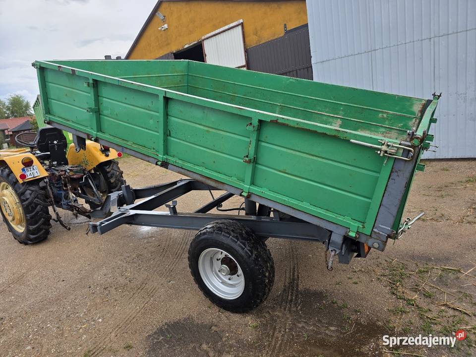 Przyczepa wywrotka 3 strony nieuszkodzony Rutki-Kossaki sprzedam