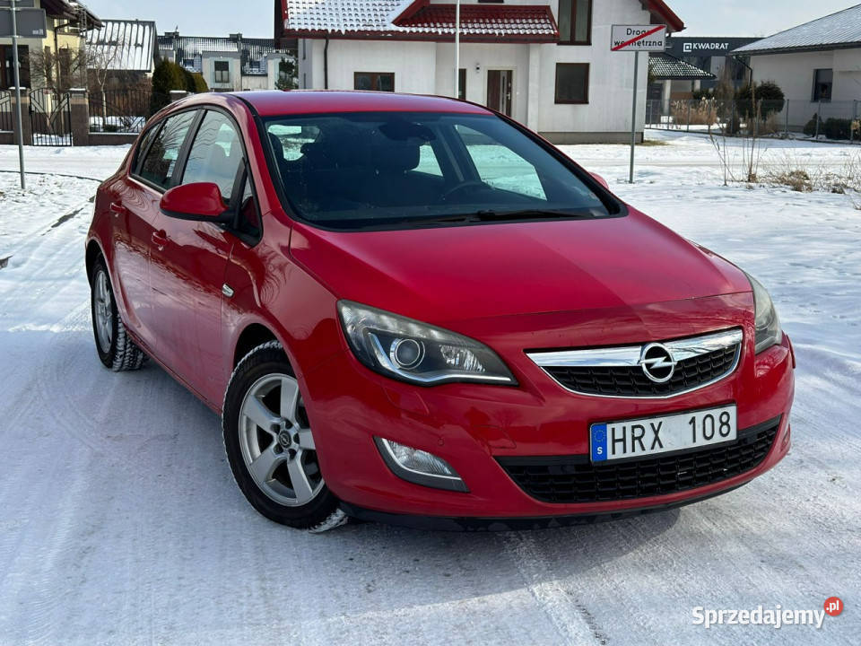 Opel Astra Opel Astra sport 16 Manual 115 2010r Zwoleń