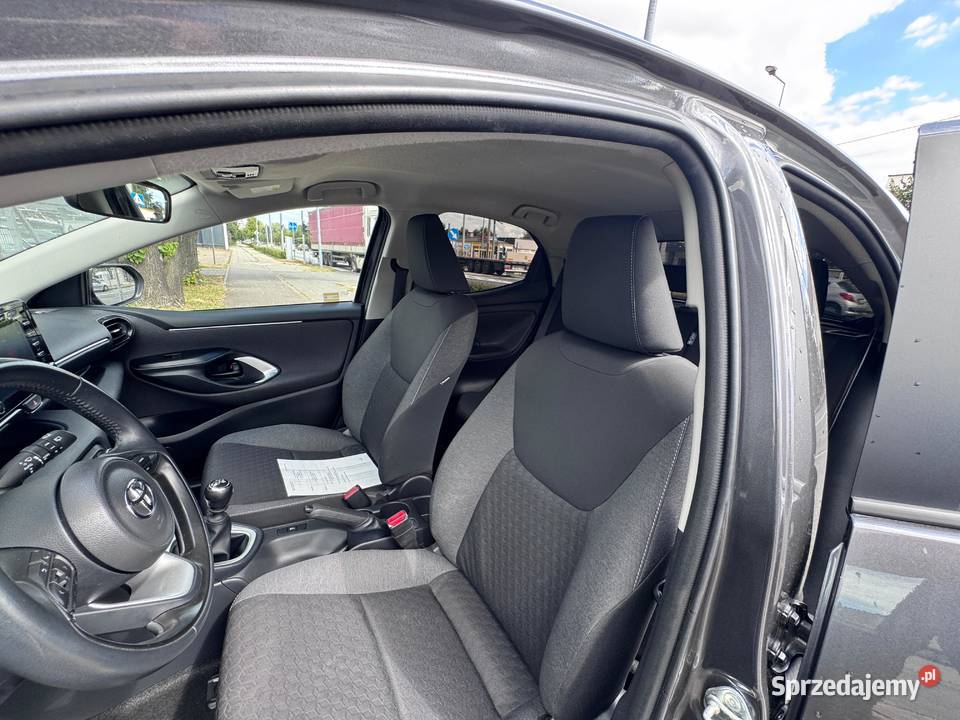 Toyota Yaris IV 10 VVTi 2023 Zadbany benzyna Częstochowa