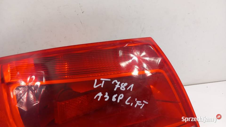 AUDI A3 8P SPORTBACK 5D LIFT LAMPA TYŁ LEWA Zbierkowo