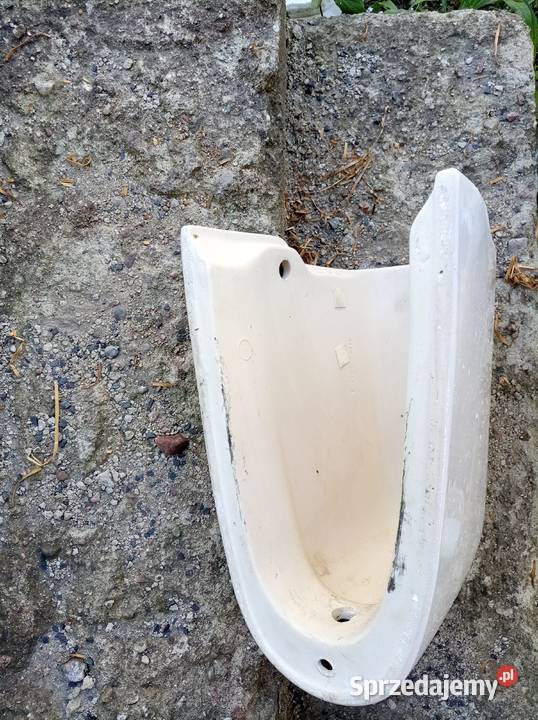 postumenty podwieszane pod umywalke