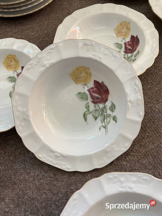 Miseczka z różami Biała porcelana z pasem złota