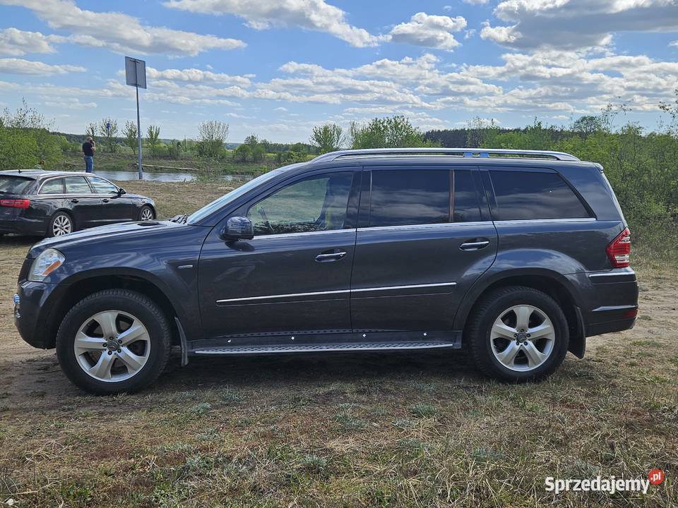 Mercedes GL 350 4 x 4 terenowy 7 os Hak Kłopoty-Stanisławy
