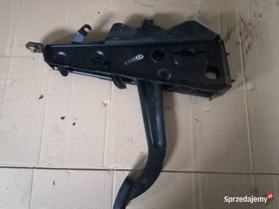 Mechanizm hamulca postojowego Mercedes w123 osobowe Pozostałe