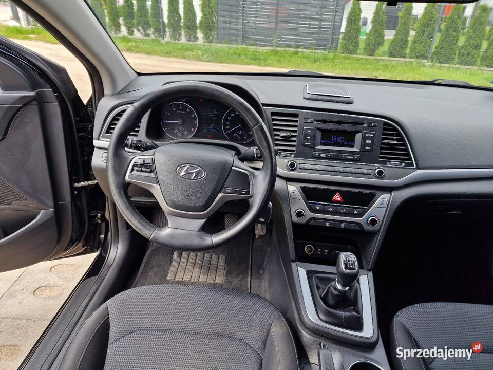 Hyundai Elantra 16benzSalonPL1właścicielvat23 Niestępowo