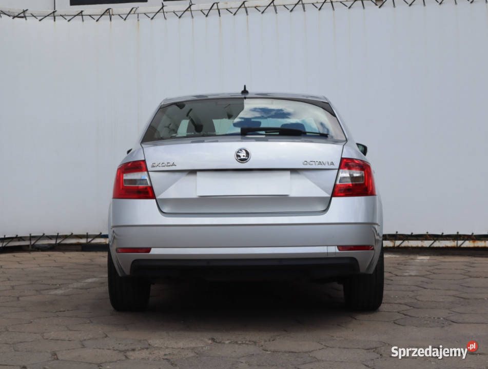 Skoda Octavia 14 TSI benzyna Łódź