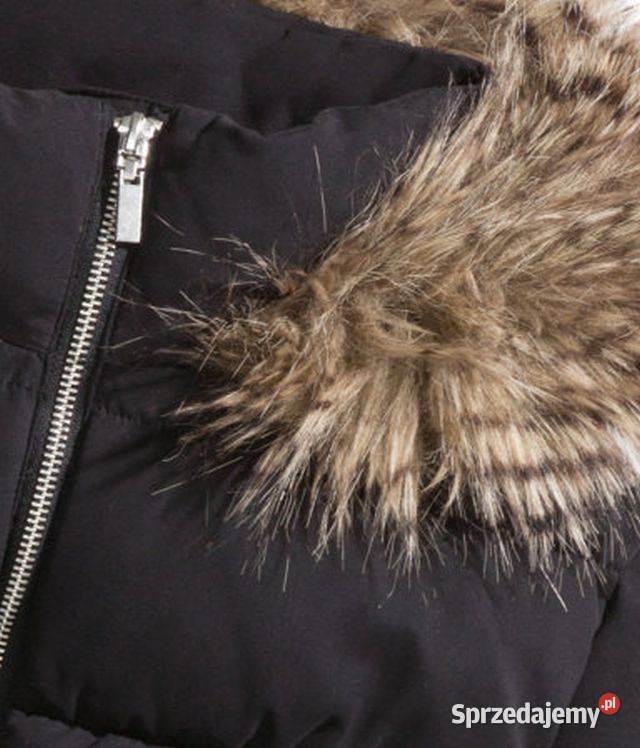 czarna watowana pikowana puchowa kurtka hm Toruń