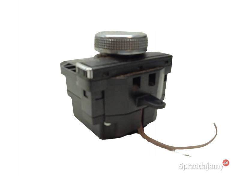 PANEL STEROWANIA NAVI 2048707658 MercedesBenz świętokrzyskie sprzedam